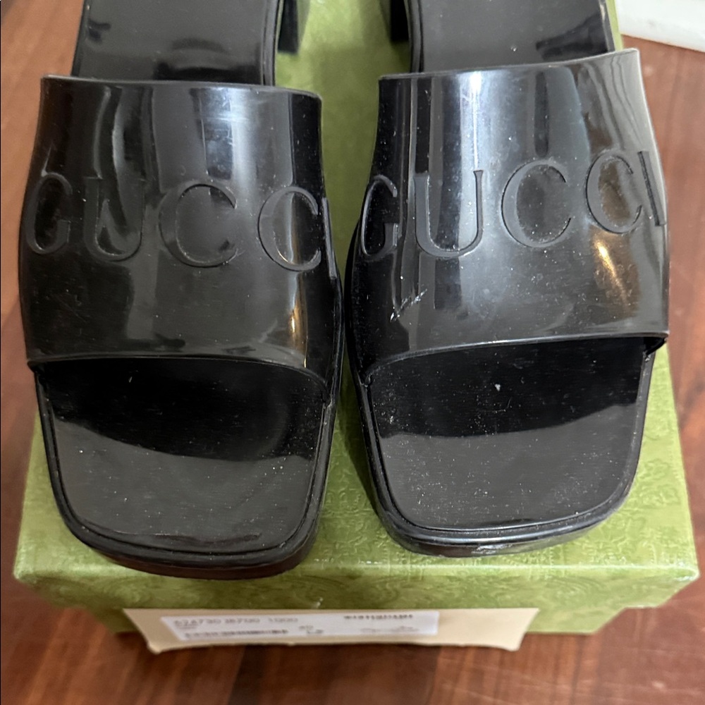 Gucci Glossy Black Slide Sandals - Picture 4 of 13